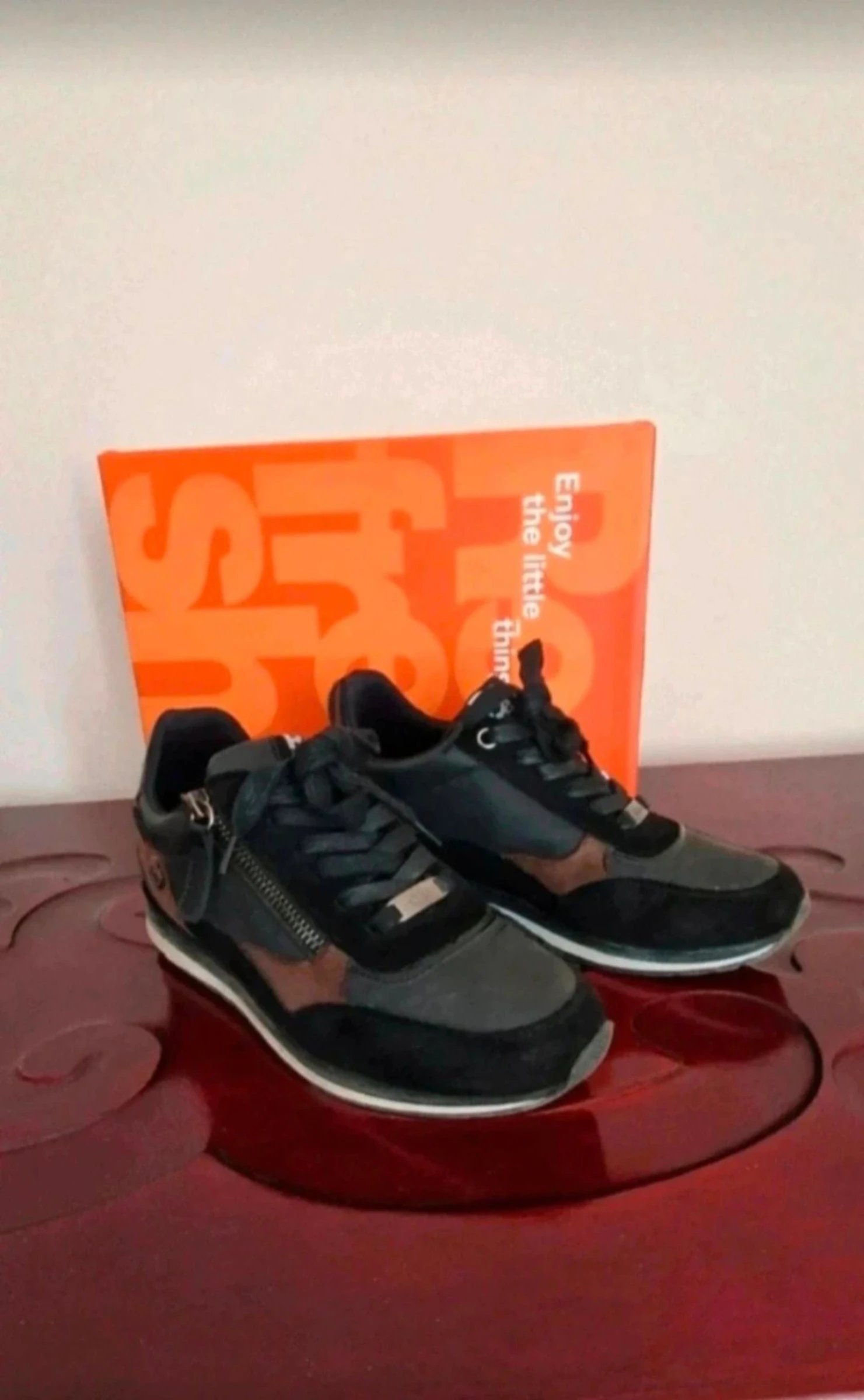 Zapatillas de mujer, talla 37, color marrón y negro